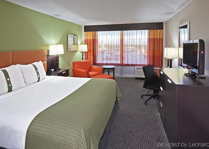 Center Hotel 3*