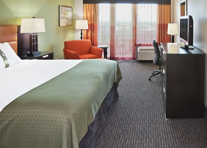 Hotel Center Tulsa